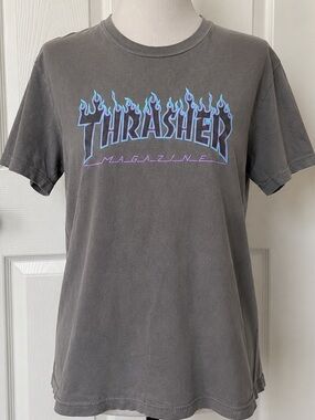 Thrasher Men's Tee with Blue-Purple Flame Logo - Gray